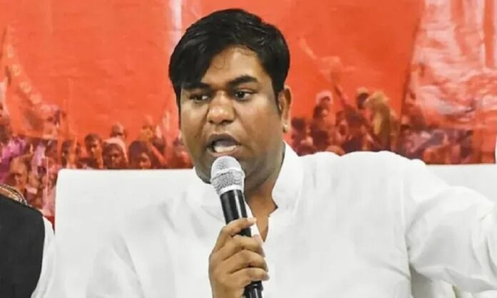 अभिषेक बनर्जी पर कथित हमले को लेकर प्रतिक्रिया देते मुकेश सहनी