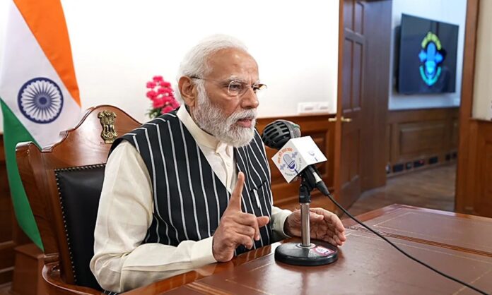मन की बात कार्यक्रम में देशवासियों को संबोधित करते प्रधानमंत्री नरेंद्र मोदी