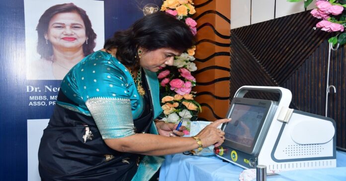 पटना में एस्थेटिक और कॉस्मेटिक गायनेकोलॉजी कार्यशाला में मौजूद विशेषज्ञ डॉक्टर