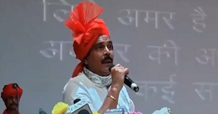 मोतिहारी कार्यक्रम में बोलते पूर्व सांसद आनंद मोहन