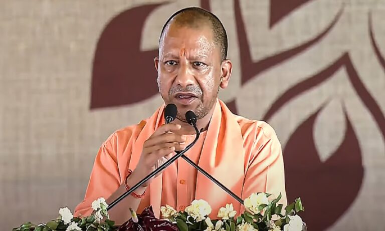 ट्रिपल तलाक और एसिड अटैक पीड़ित महिलाओं के लिए योगी सरकार की नई योजना