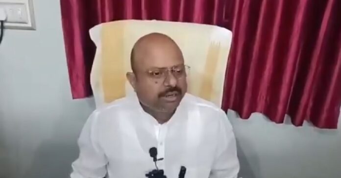 राजद से इस्तीफा देने वाले सीतामढ़ी के पूर्व सांसद अर्जुन राय