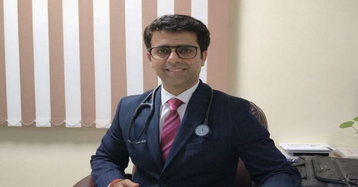 Sarcoma Cancer Awareness Month के दौरान कैंसर के लक्षणों को लेकर जागरूकता