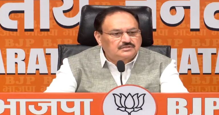 जेपी नड्डा ने राहुल गांधी के 152 पेपर लीक के दावे पर पलटवार किया