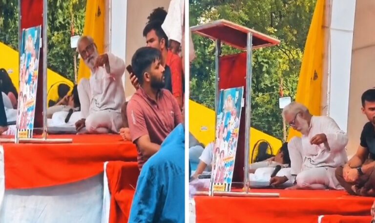 जंतर-मंतर पर कॉकरोच जनता पार्टी के प्रदर्शन में शामिल समर्थक