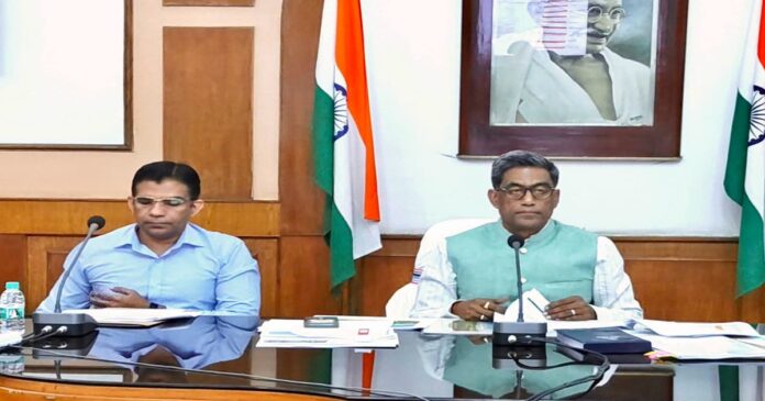 बिहार में पीएम सूर्य घर मुफ्त बिजली योजना के तहत 2.5 लाख घरों की छत पर रूफटॉप सोलर संयंत्र लगाने का लक्ष्य।