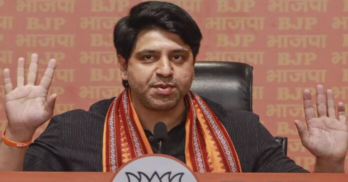 शहजाद पूनावाला ने बीजेपी से दोबारा इस्तीफा दिया
