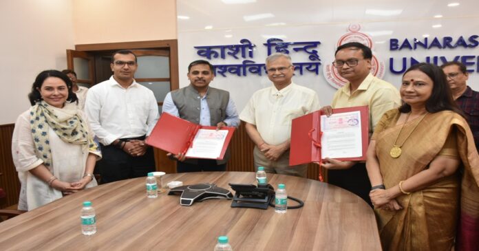 बीएचयू में शिक्षा, खेल, संस्कृति और विद्यार्थियों की उपलब्धियों से जुड़ी कई गतिविधियां हुईं।