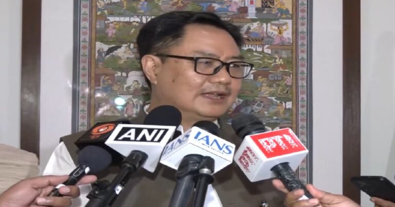 छात्र आंदोलन पर संसद में सरकार का बड़ा दांव, रिजिजू बोले- चर्चा से भागे नहीं विपक्ष; गृह मंत्री के जवाब पर टकराव