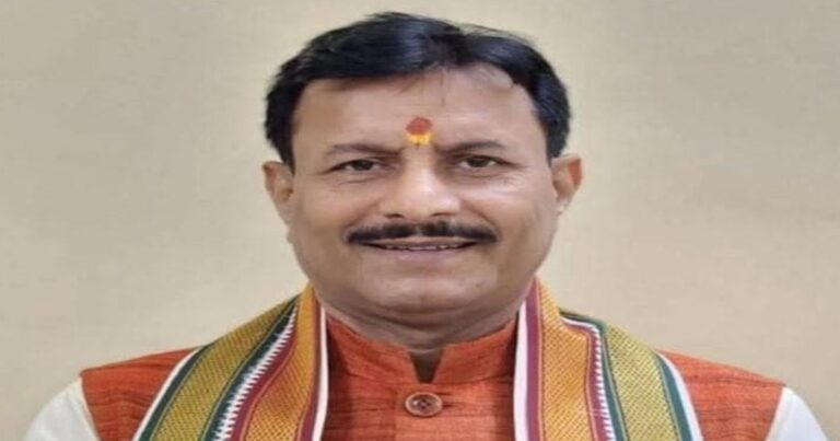 रक्षाबंधन पर संपूर्णानंद संस्कृत विश्वविद्यालय के कुलपति प्रो. बिहारी लाल शर्मा