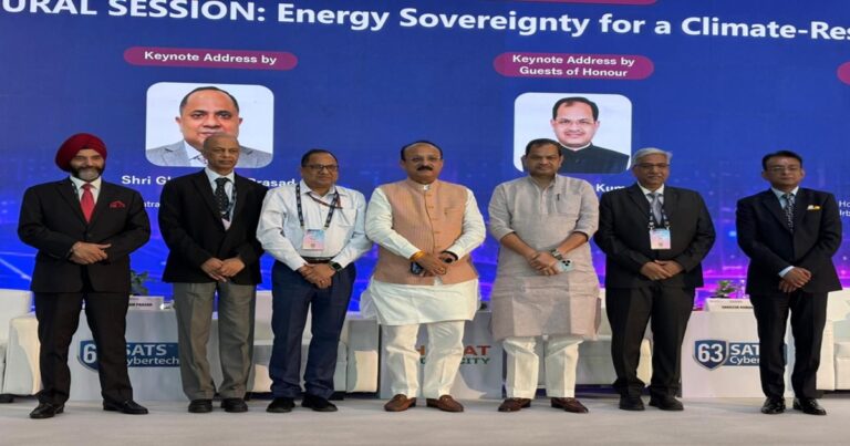 नई दिल्ली में भारत इलेक्ट्रिसिटी 2026 के उद्घाटन सत्र में बिहार के ऊर्जा मंत्री शैलेश कुमार।