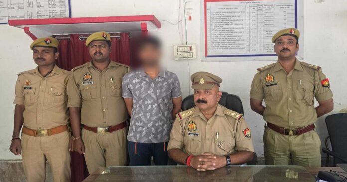 वाराणसी में गला दबाकर हत्या की कोशिश के मामले में सिगरा पुलिस ने आरोपी को गिरफ्तार किया।