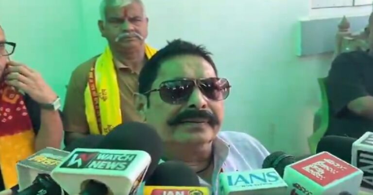 जेडीयू से निष्कासन के बाद अनंत सिंह ने पार्टी नेतृत्व पर निशाना साधा।