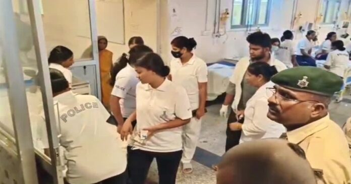 दरभंगा में टियर गैस की मॉक ड्रिल के बाद DMCH पहुंचे BSAP-13 के जवान।