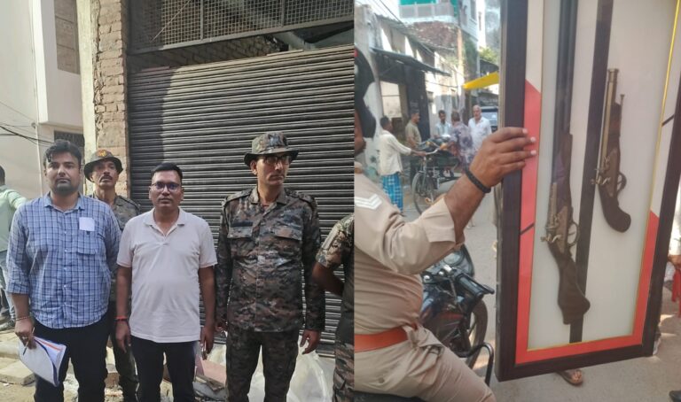 वाराणसी एयर शो से पहले जेरगुल्लर मोहल्ले में कबूतर हटाने के अभियान के दौरान कार्रवाई करती संयुक्त टीम