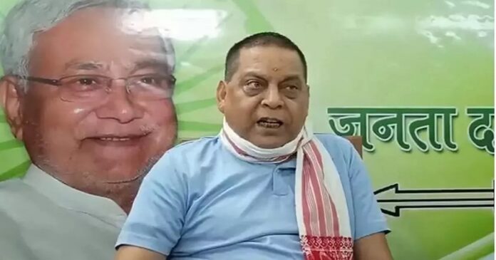 दिल का दौरा पड़ने के बाद JDU नेता नीरज कुमार पटना के मेदांता अस्पताल में भर्ती।